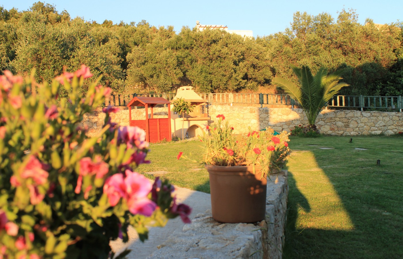 Villas-almyrida - Private villas with panoramic view of Almyrida village and almirida beach